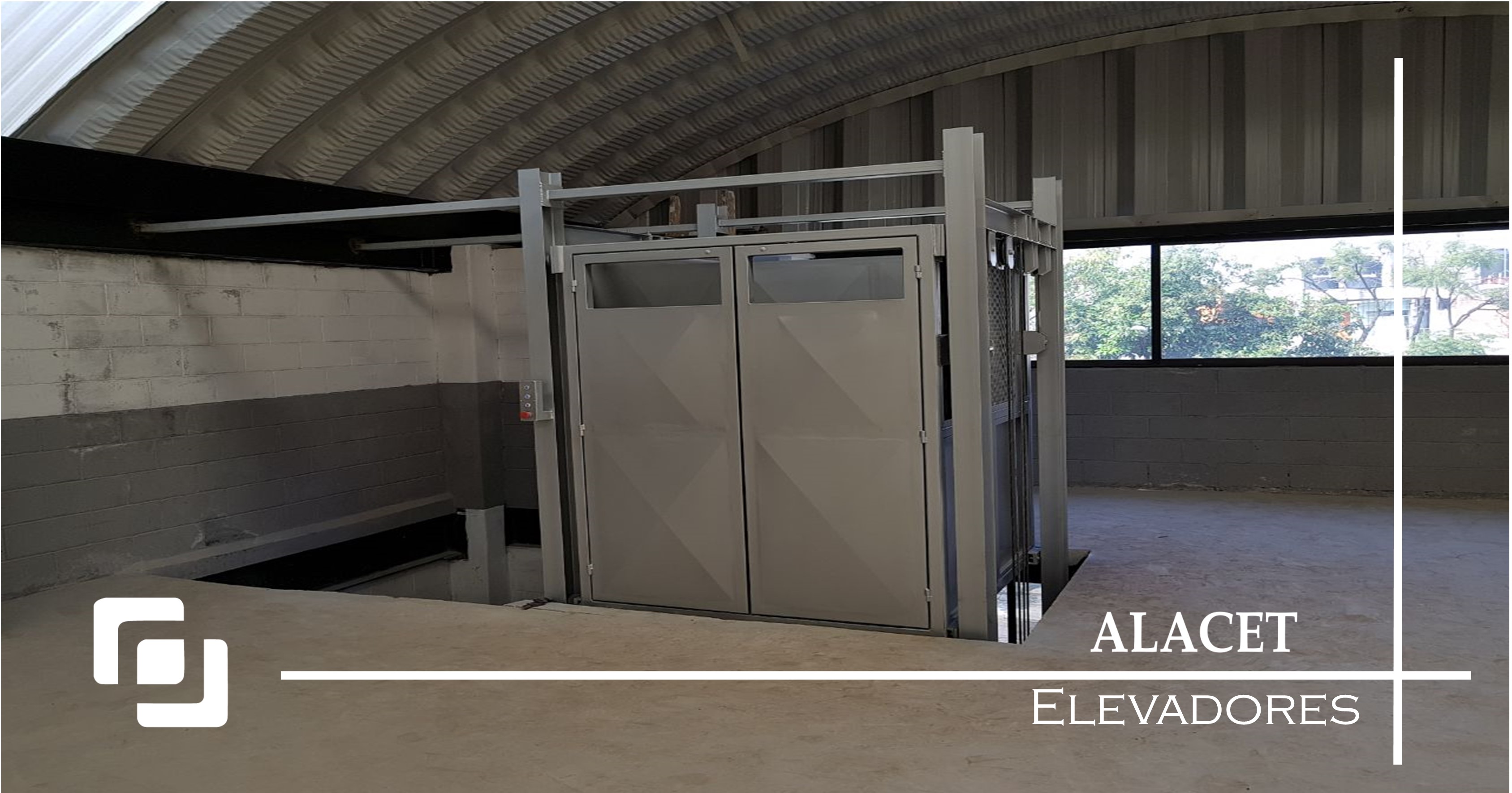 Acceso con transpaleta