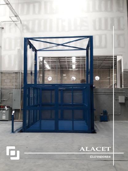 Plataforma en uso industrial